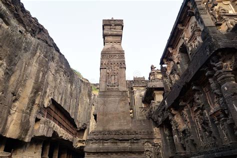  De 'Vishnu-Tempel van Udayagiri'! Een Monumentale Ontdekking van Middeleeuwse Kunst